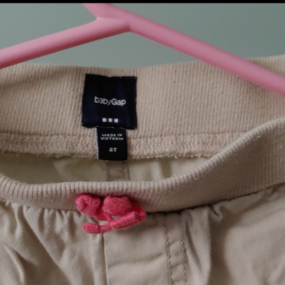 Girl's Spring Outfit - Picture 9 of 10